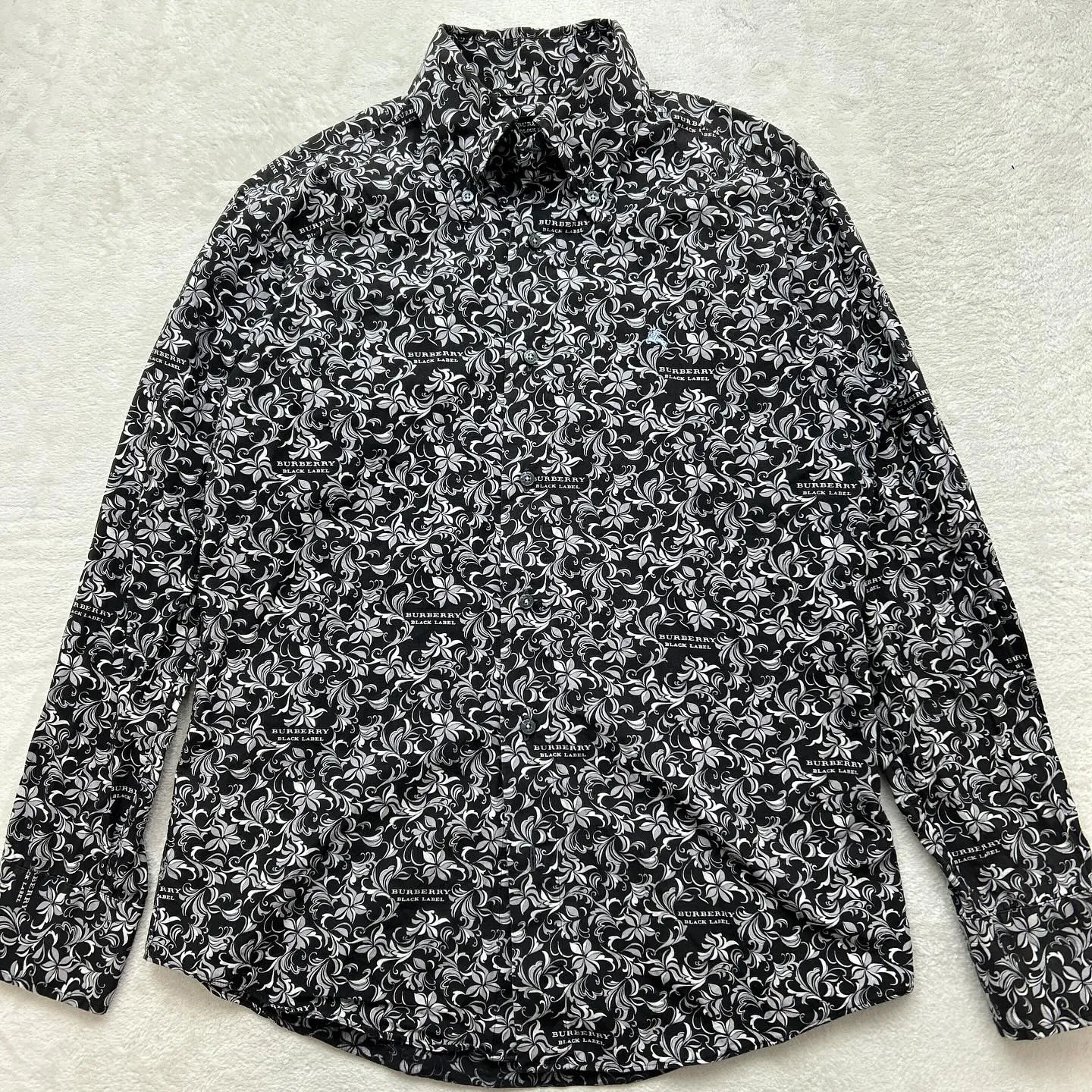 バーバリーブラックレーベルの
