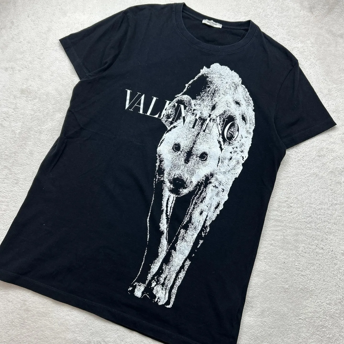 バレンティノのTシャツ入荷致しました！