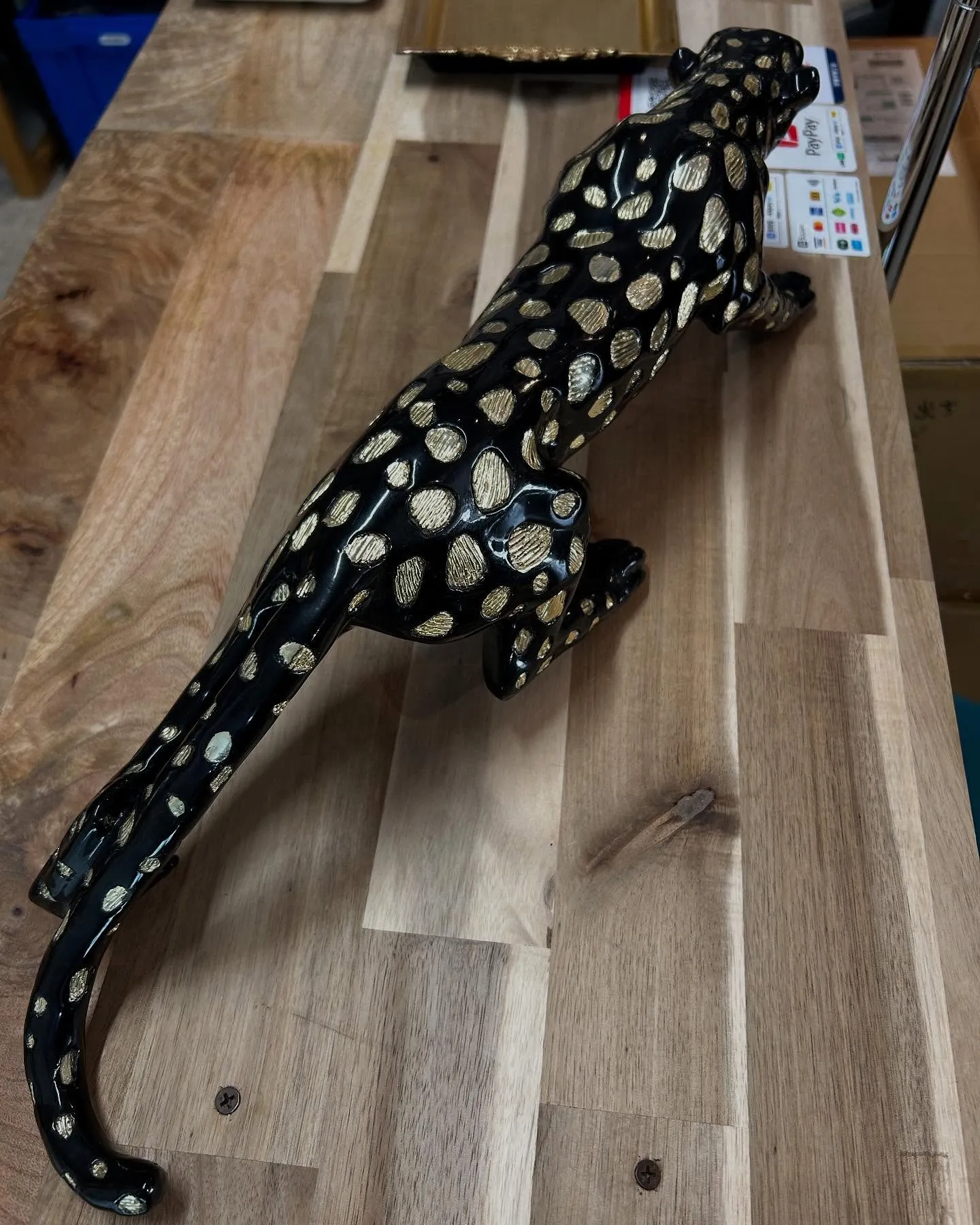 黒豹のオブジェ