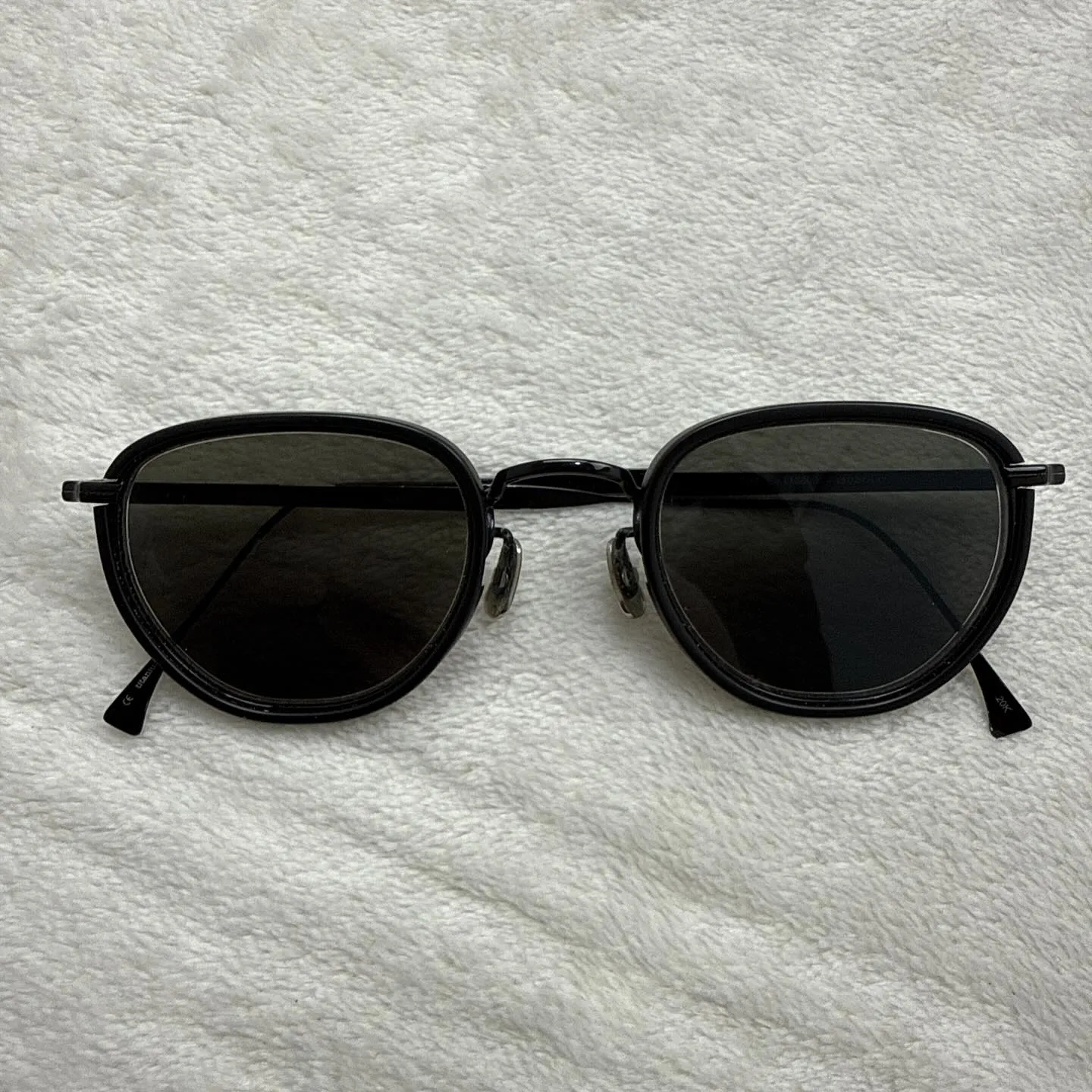 EYEVANアイヴァンのサングラス