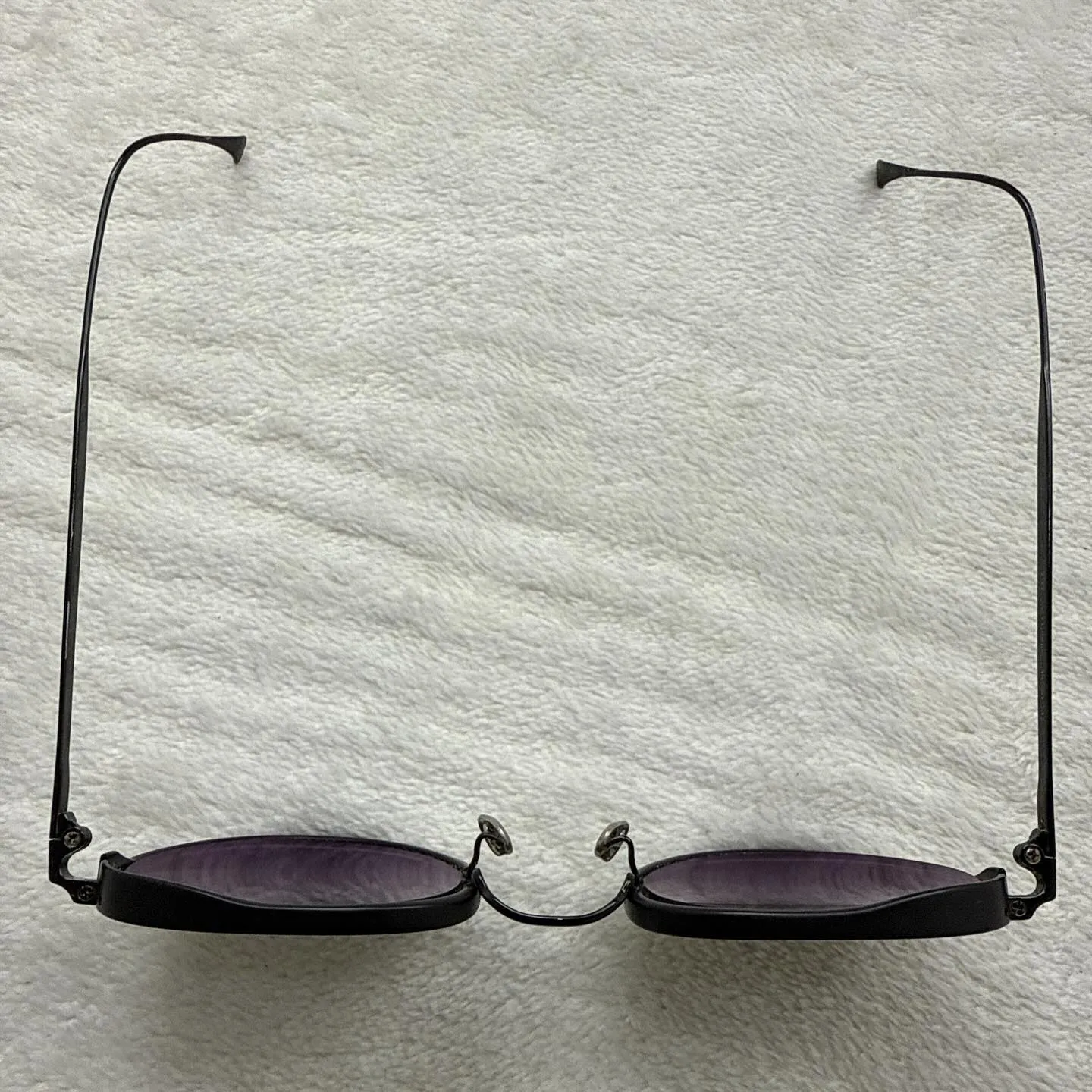 EYEVANアイヴァンのサングラス