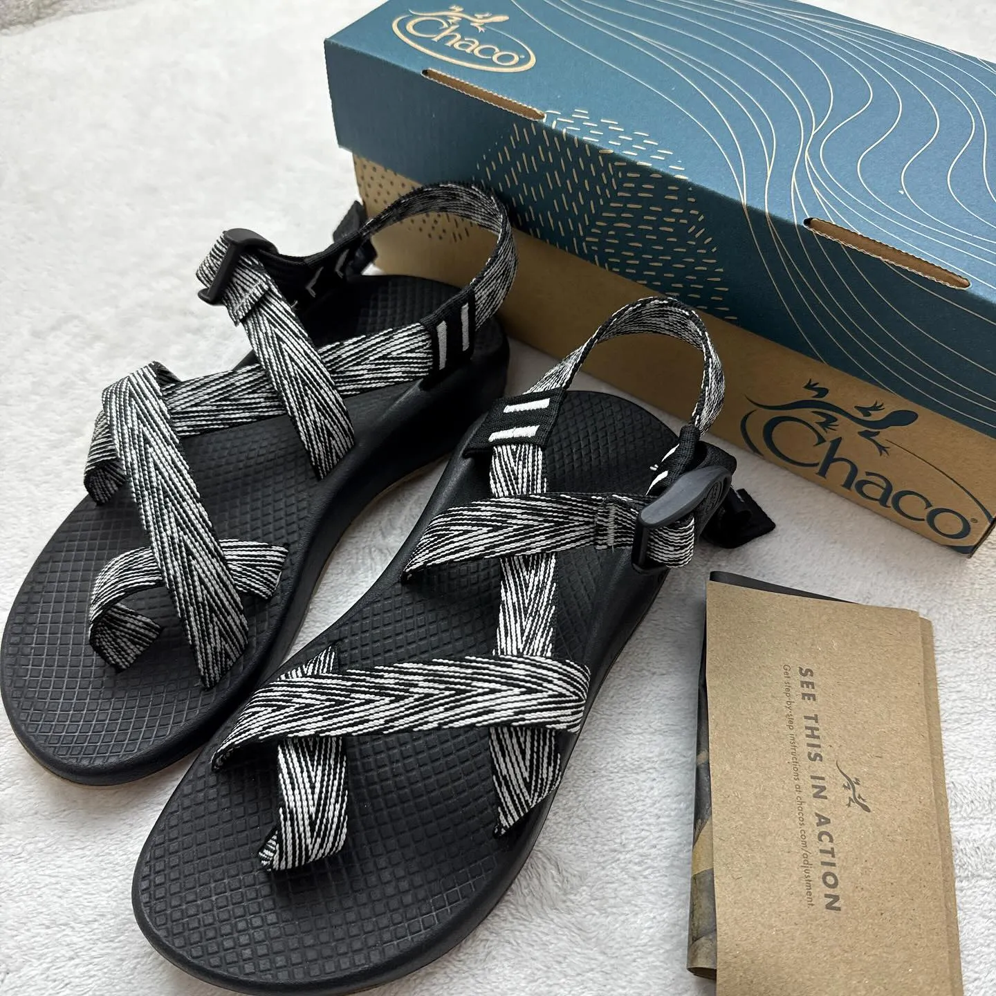 チャコChacoの新品サンダル