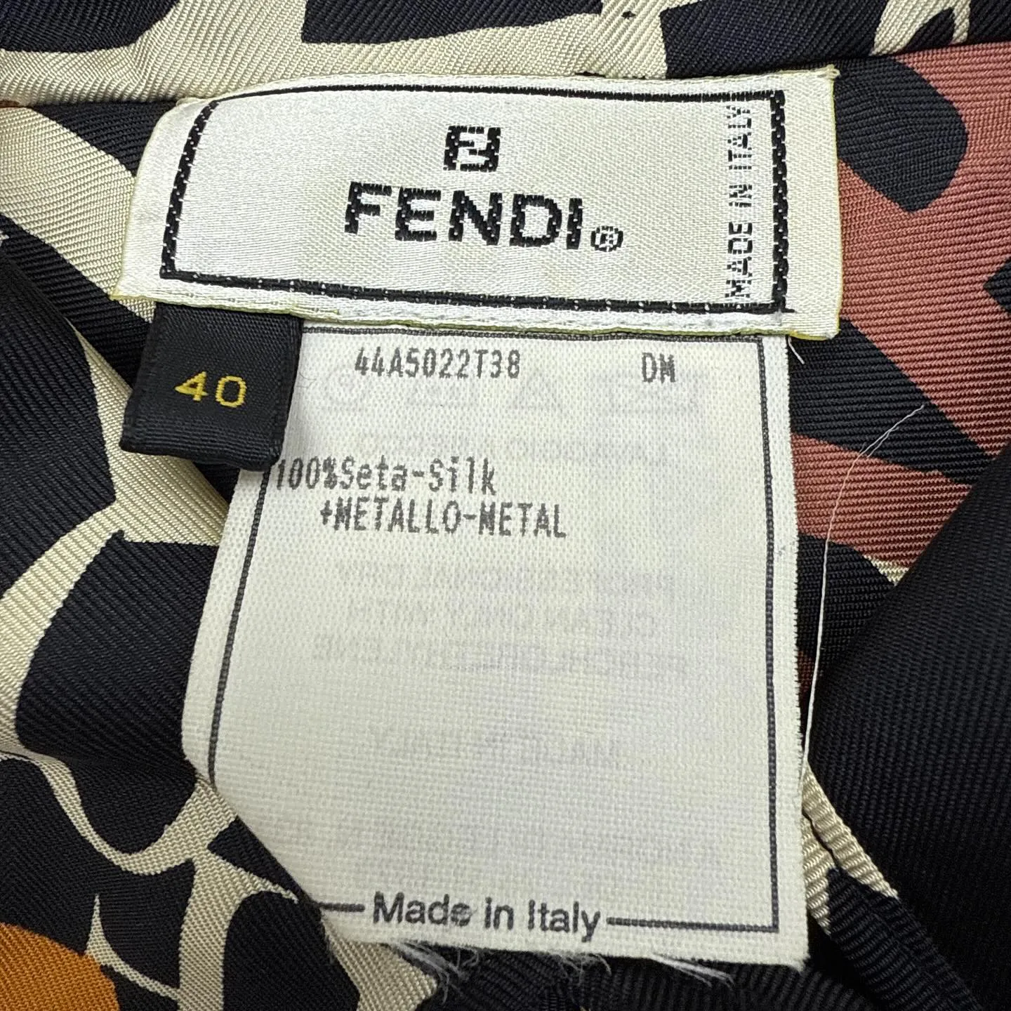フェンディFENDI