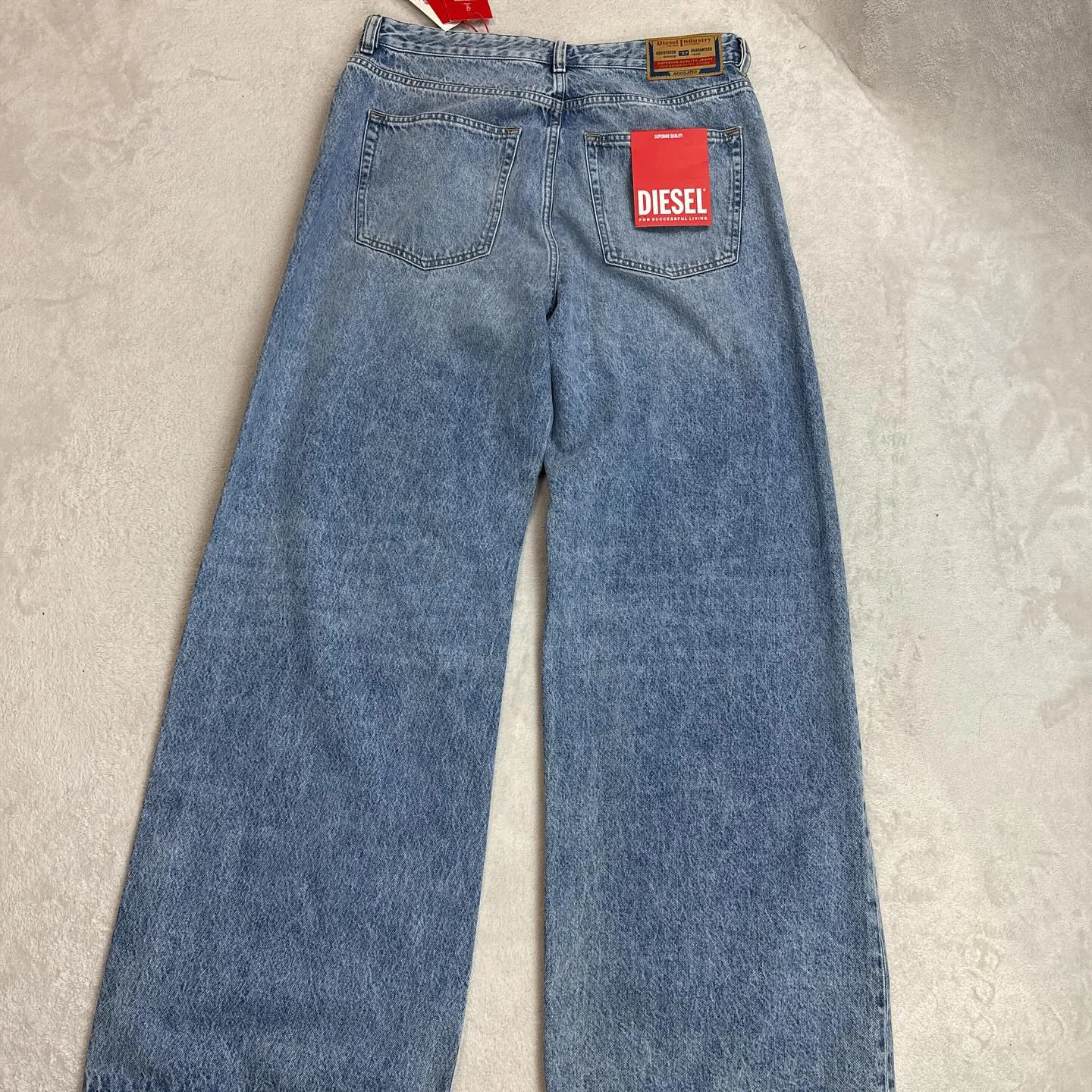 DIESELディーゼルの