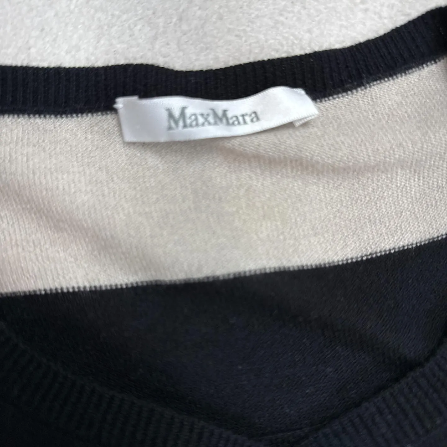 ケイトスペードのタグ付き