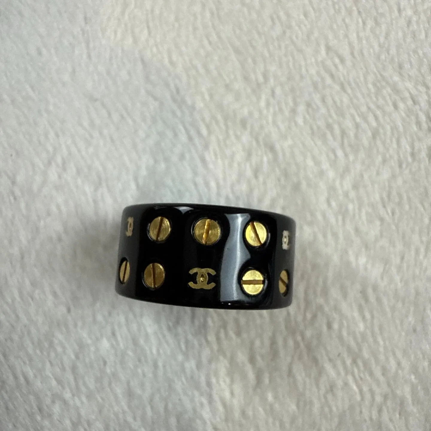 CHANELシャネル
