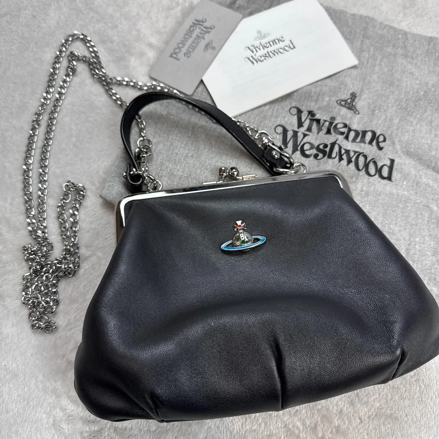 ヴィヴィアンウエストウッド