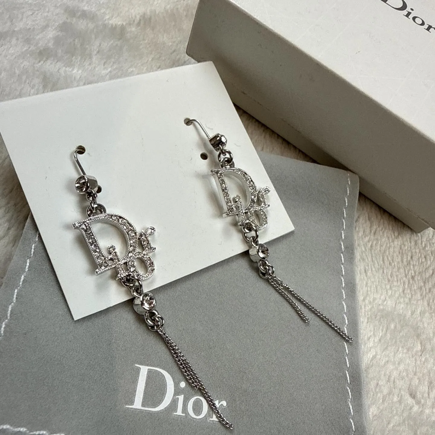 クリスチャンディオールの