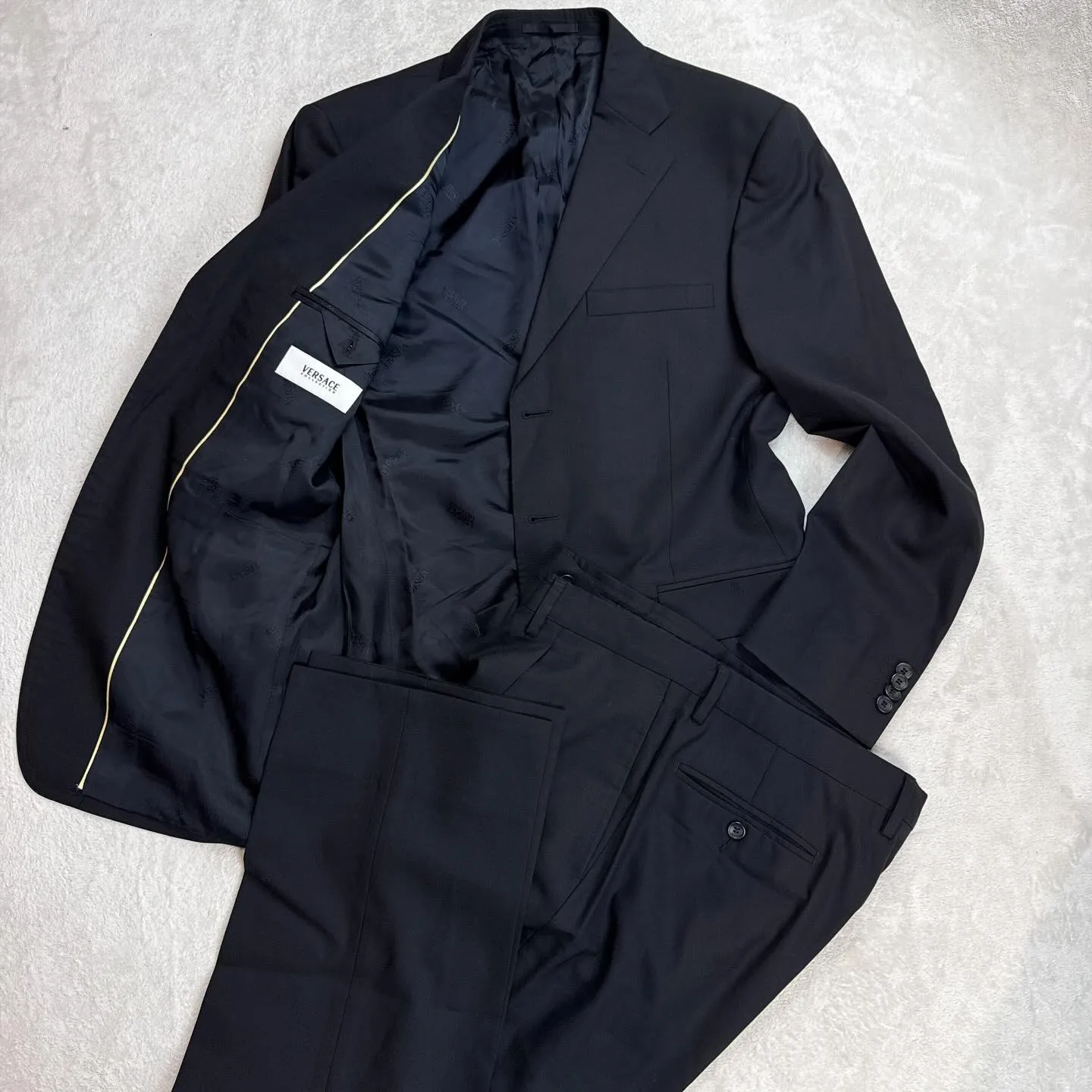 ヴェルサーチ、