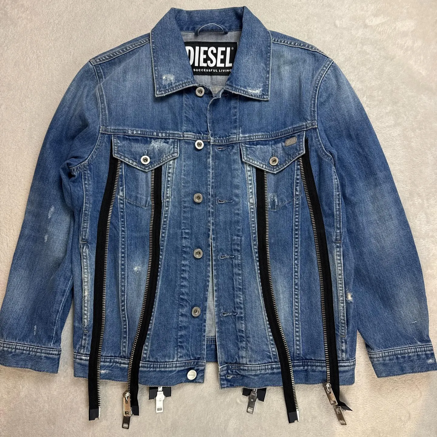 DIESELディーゼルの