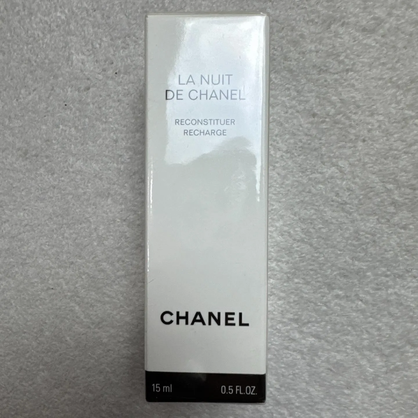 コスメ、香水などたくさん入荷致しました👍