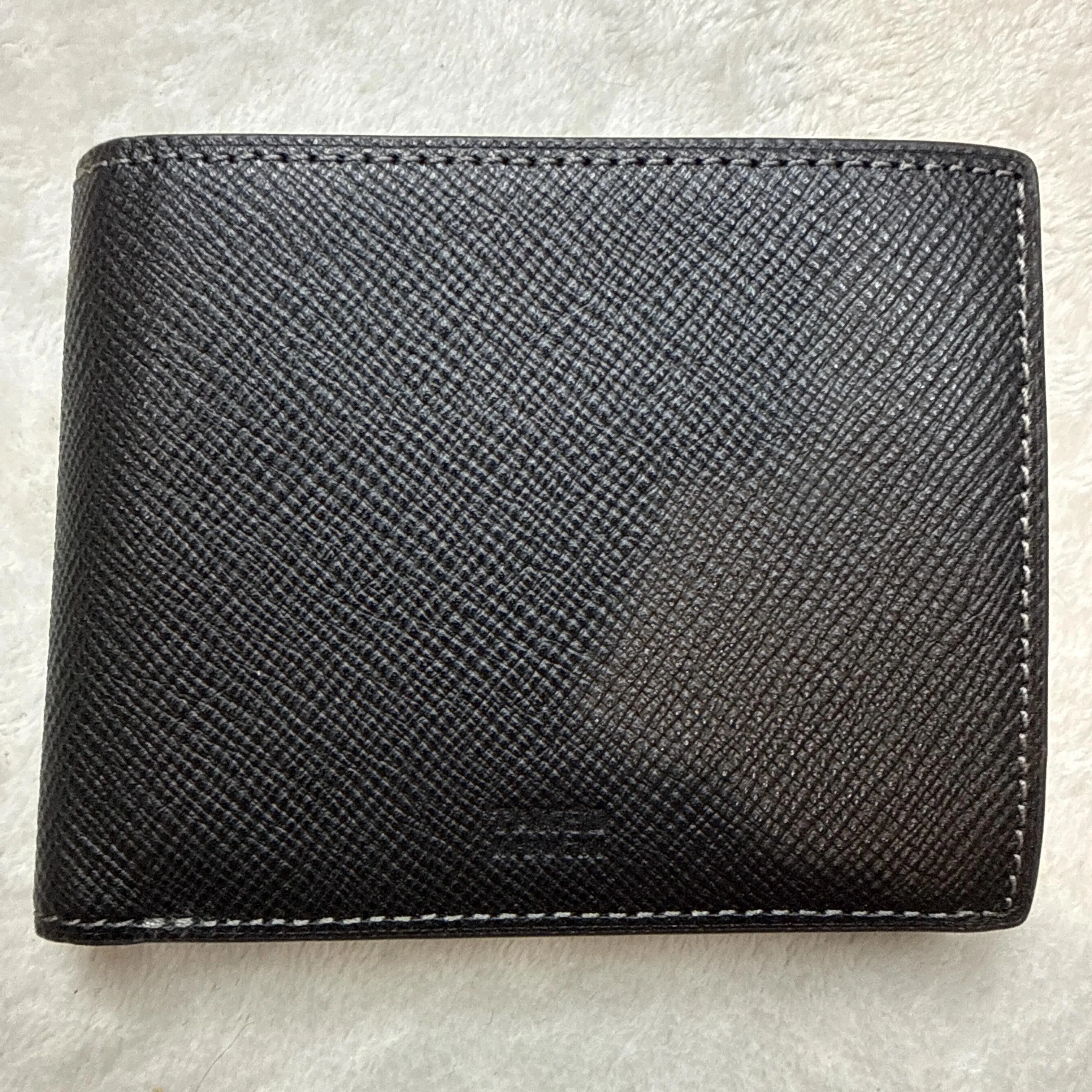 財布、小物アクセサリーなど買取、取り扱いしております！