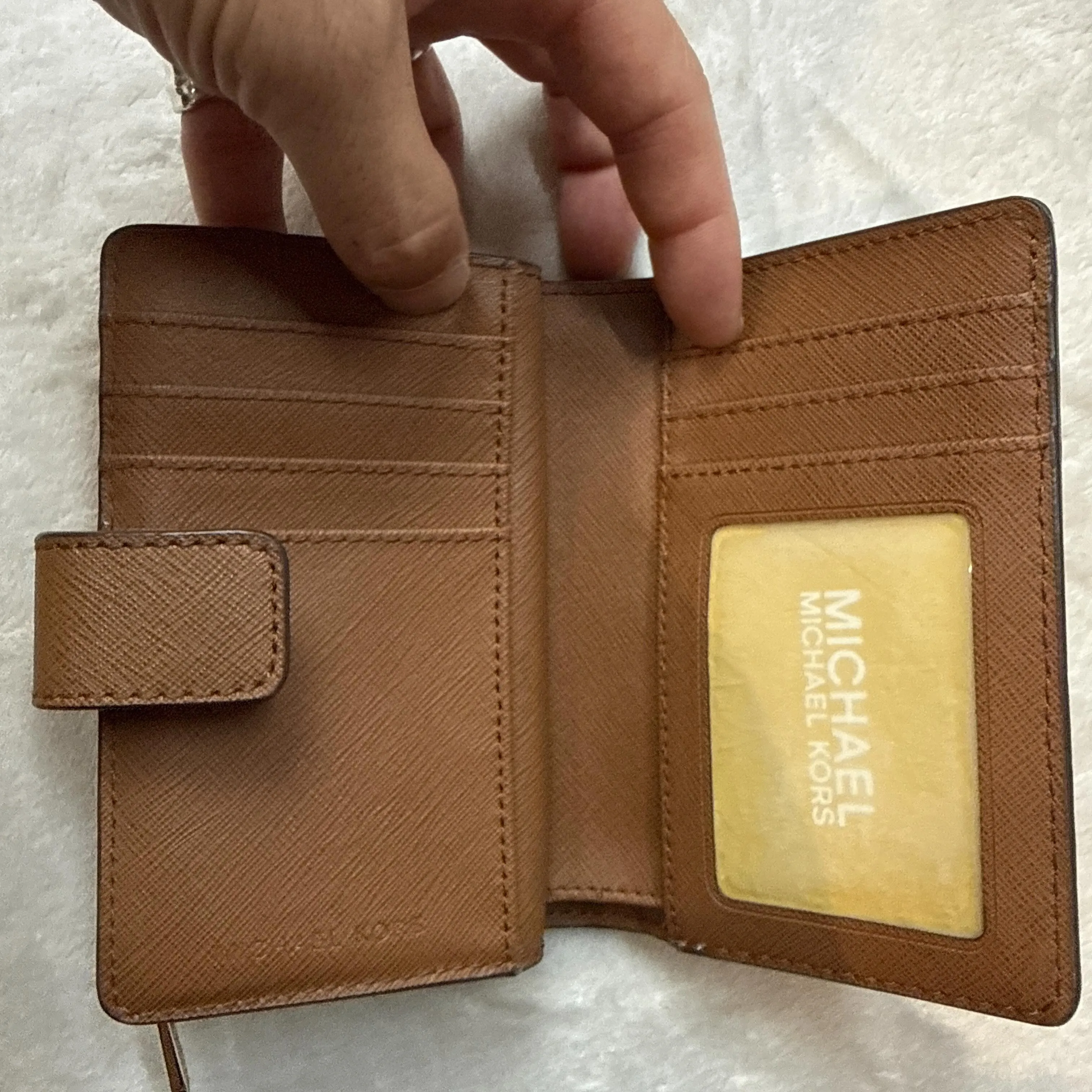 財布、小物アクセサリーなど買取、取り扱いしております！