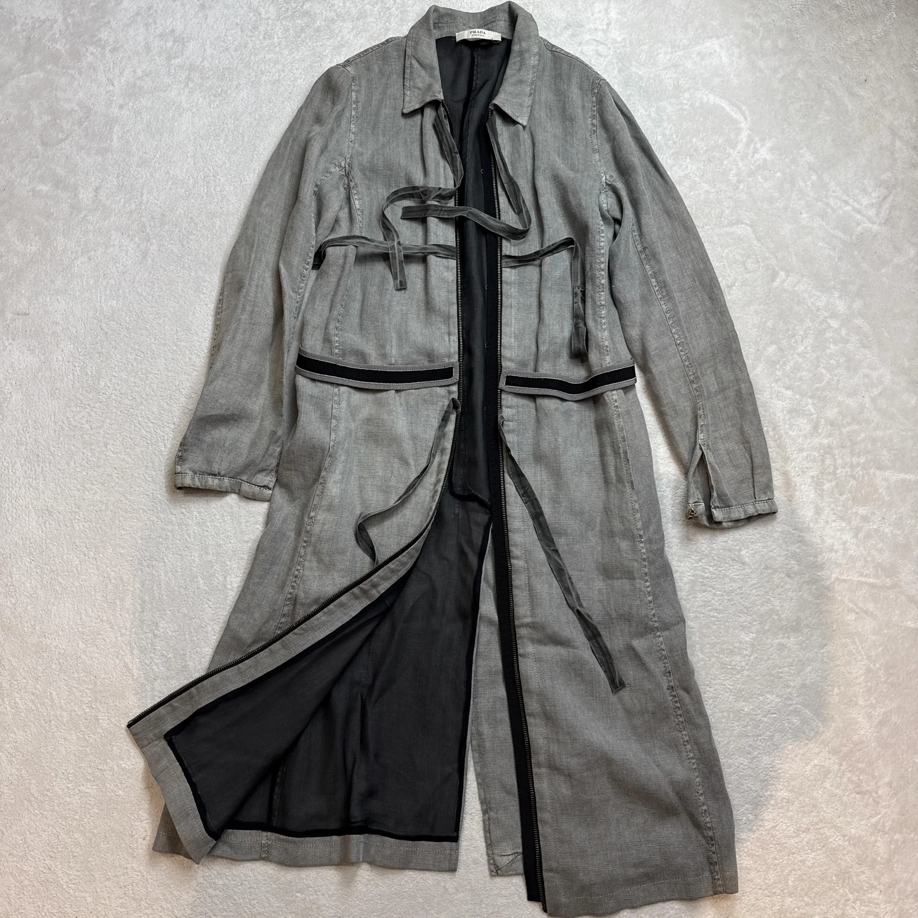 プラダPRADA