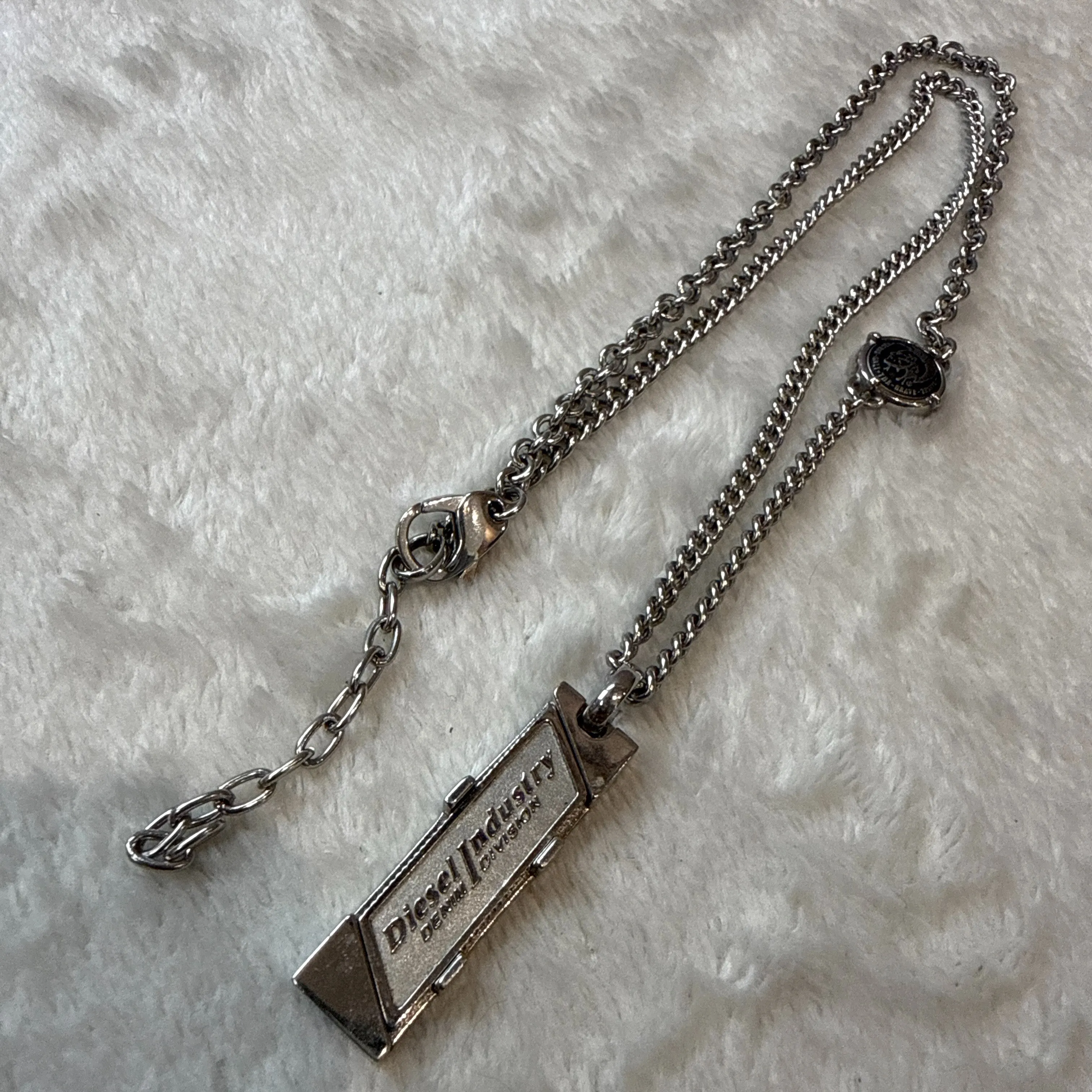 DIESELディーゼルのメンズアクセサリー