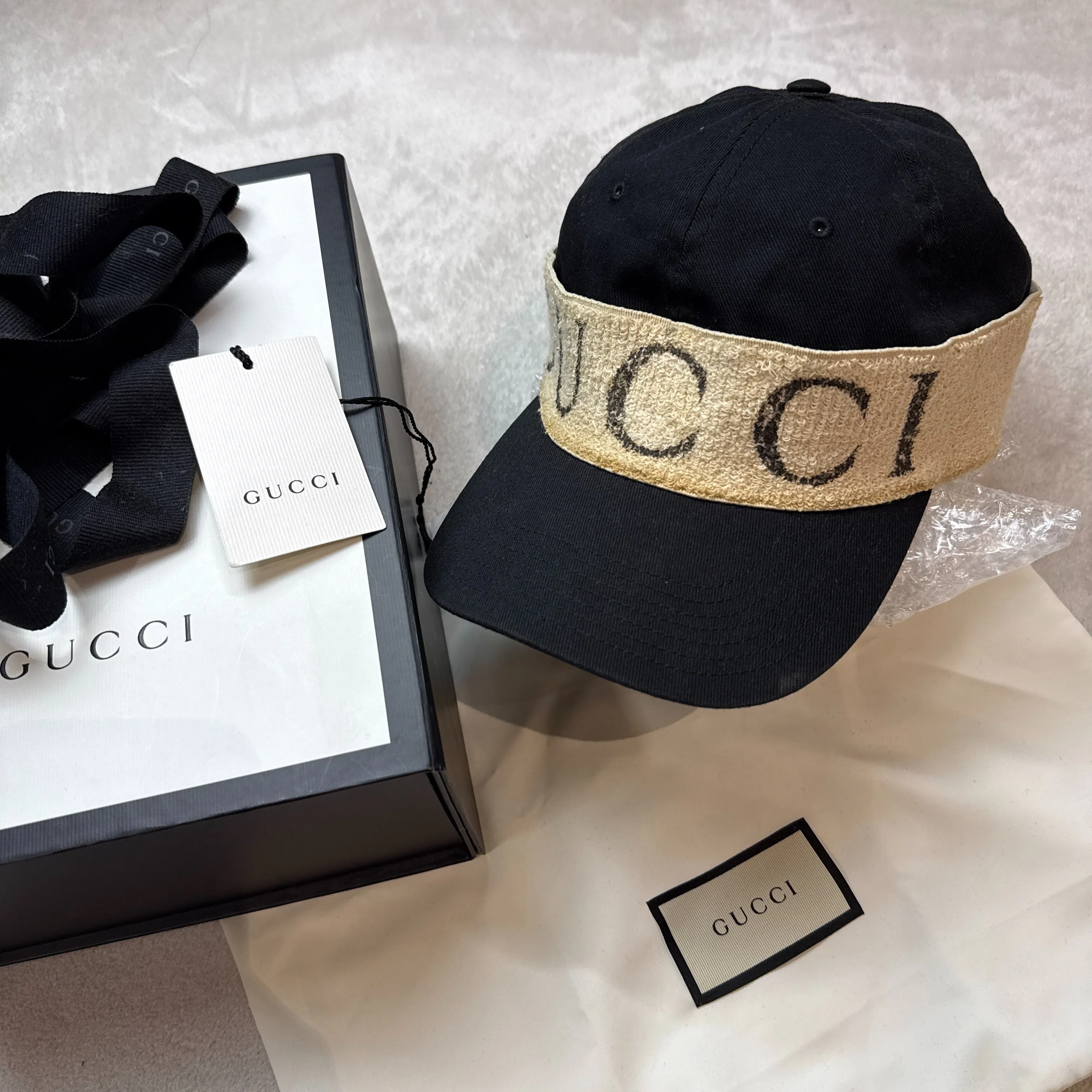 グッチGUCCI