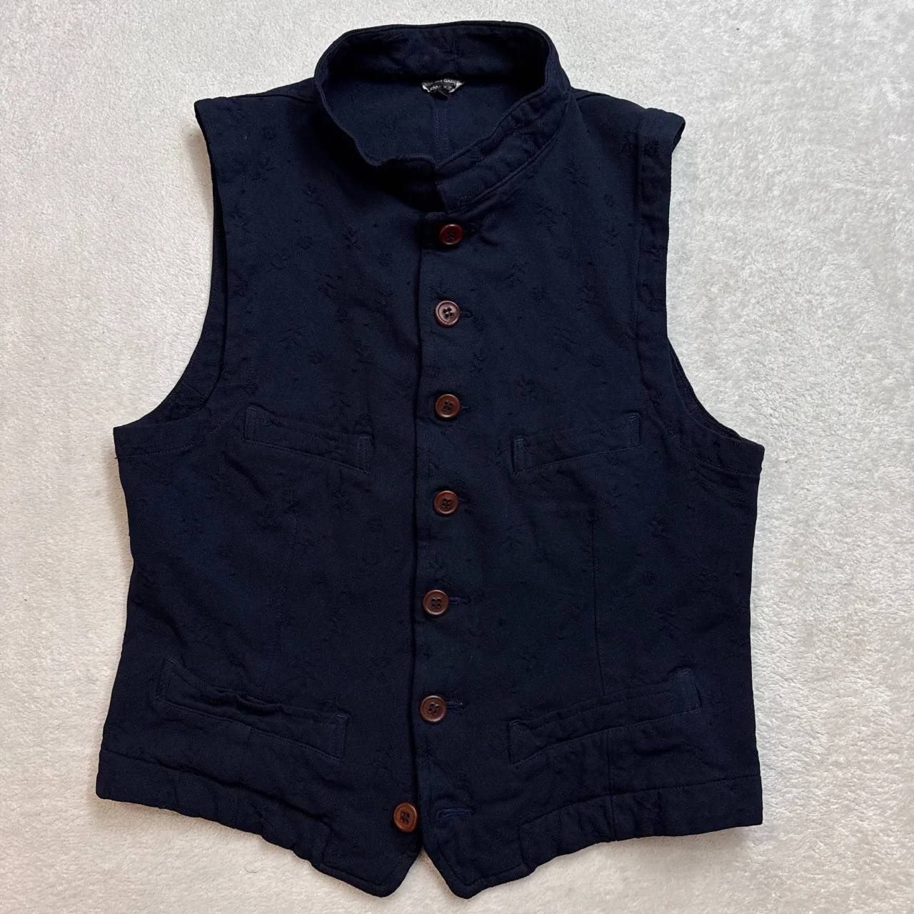 本日コムデギャルソンをお売り頂きました！