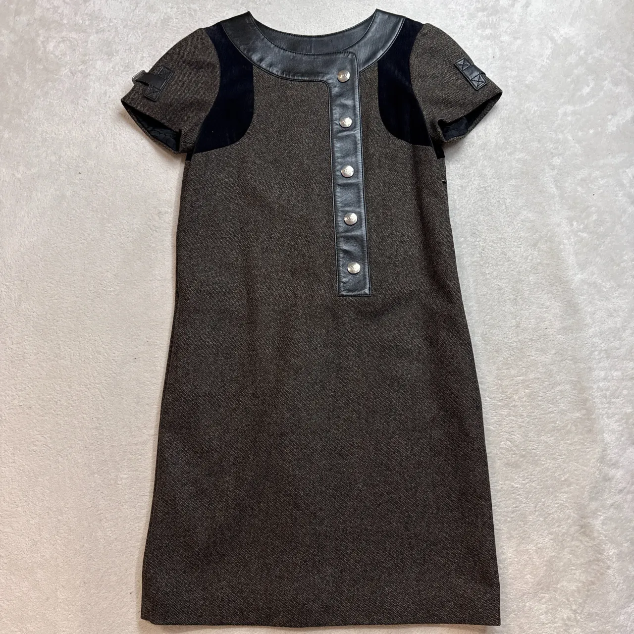 本日、グッチやラルフローレン、アルマーニのお洋服