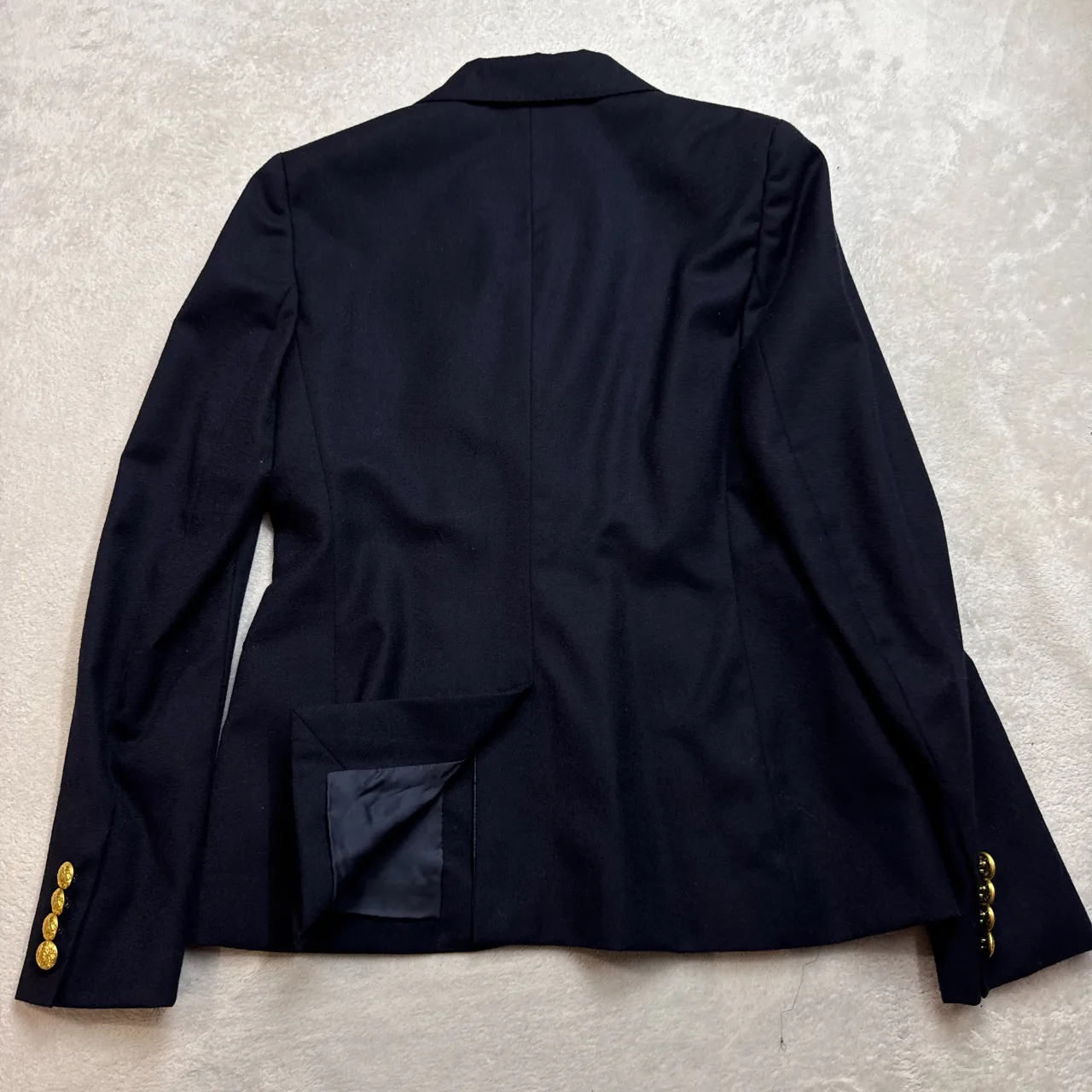 本日、グッチやラルフローレン、アルマーニのお洋服
